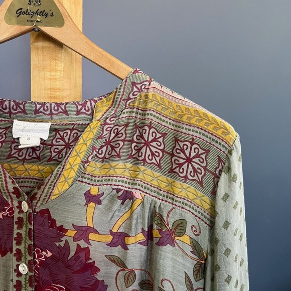 Evy's Tree Ariella Top in Floral Patchwork - Picture 4 of 4